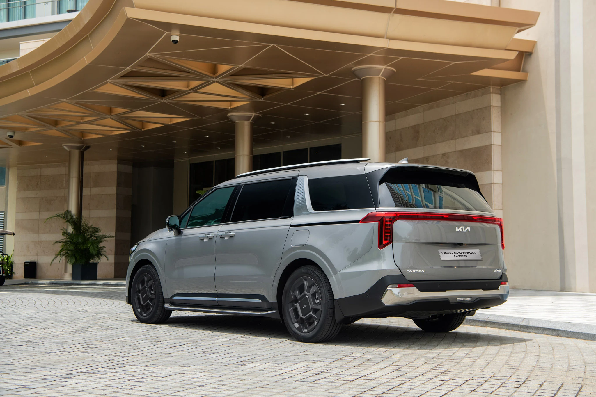 New KIA Carnival 2.2D Premium 7S