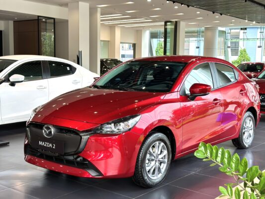 New Mazda 2 Sedan 1.5 AT