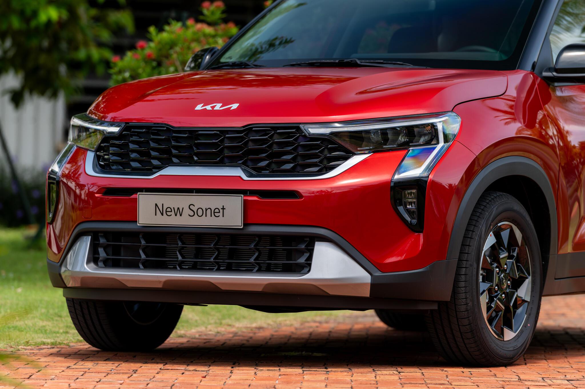 new-kia-sonet-1-5l-deluxe-27